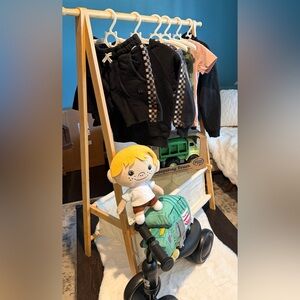 MUNSTER Hoodies & Sweats - $25 tops, $15 bottoms. Buy 3 pieces get 1 FREE‼️